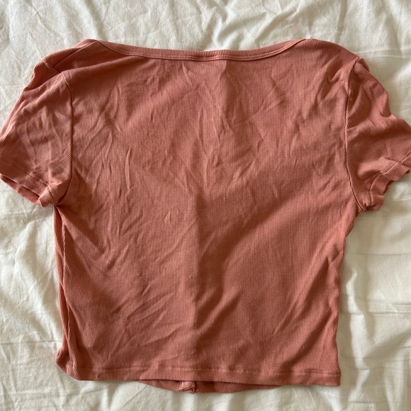 Aritzia Sunday Best ribbed crop top - Picture 3 of 3